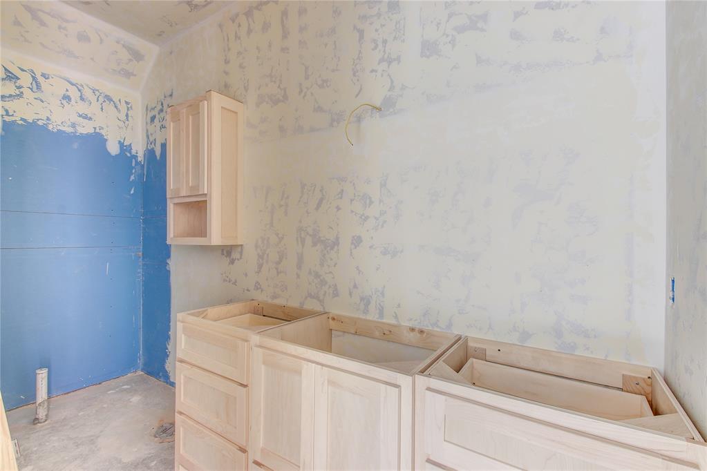 1913 Providence Drive Property Photo 29