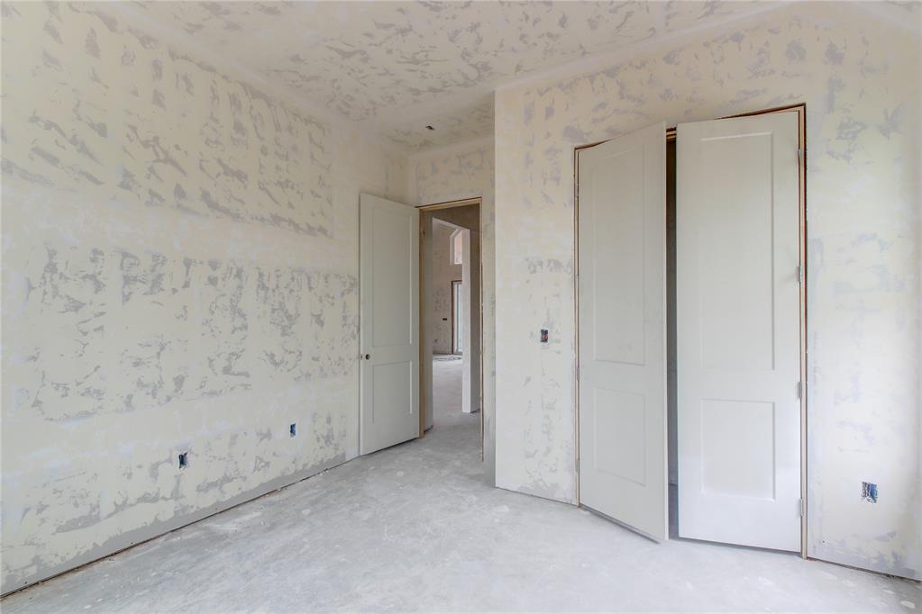 1913 Providence Drive Property Photo 31