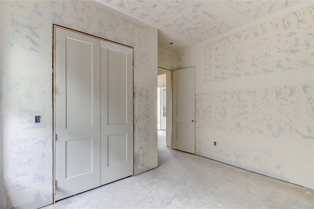 1913 Providence Drive Property Photo 34