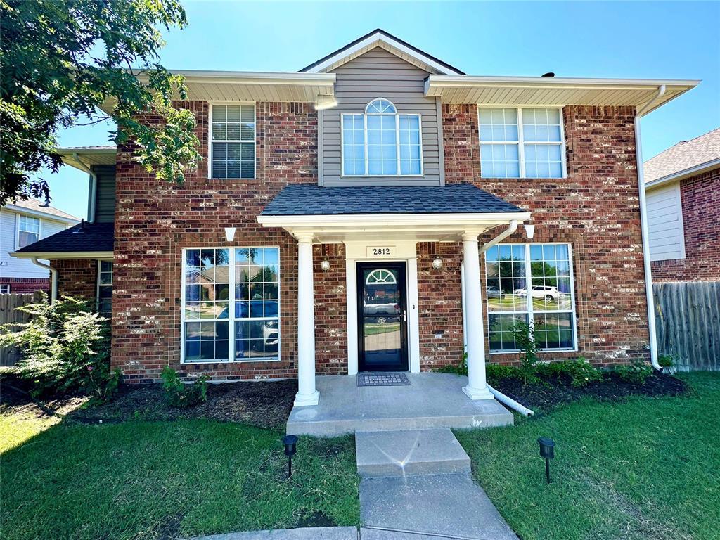 2812 Eaton Drive Property Photo 1
