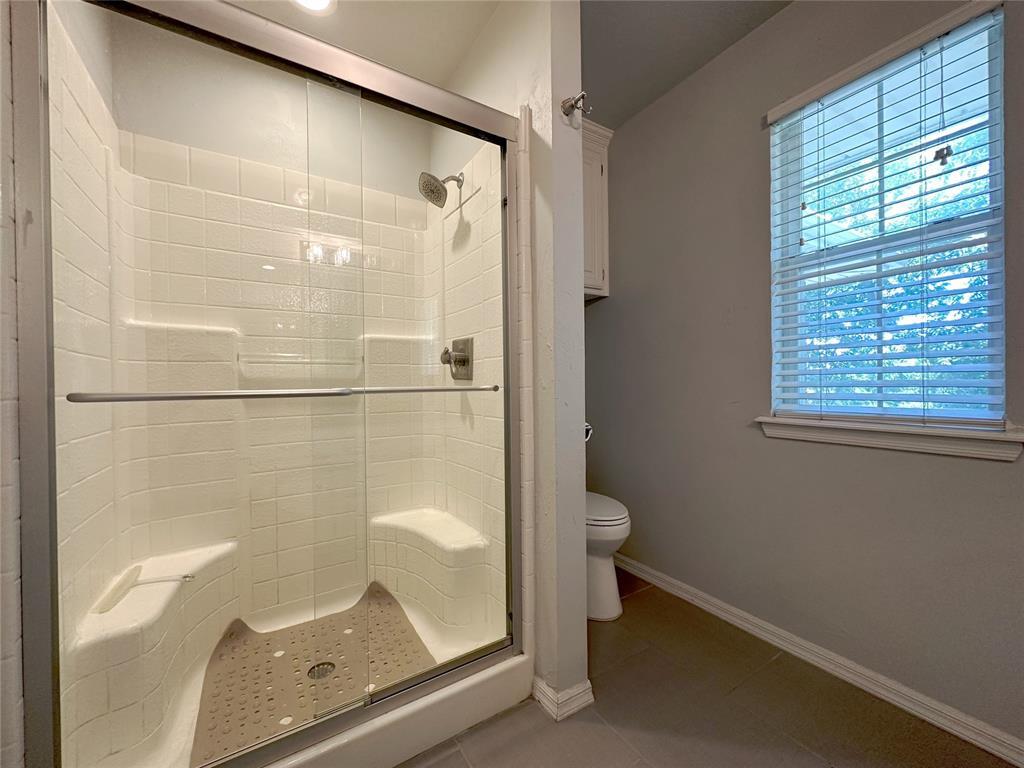 2812 Eaton Drive Property Photo 15