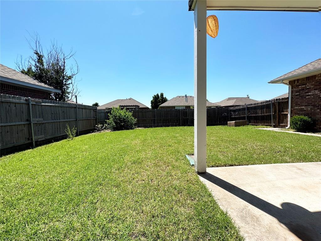 2812 Eaton Drive Property Photo 16