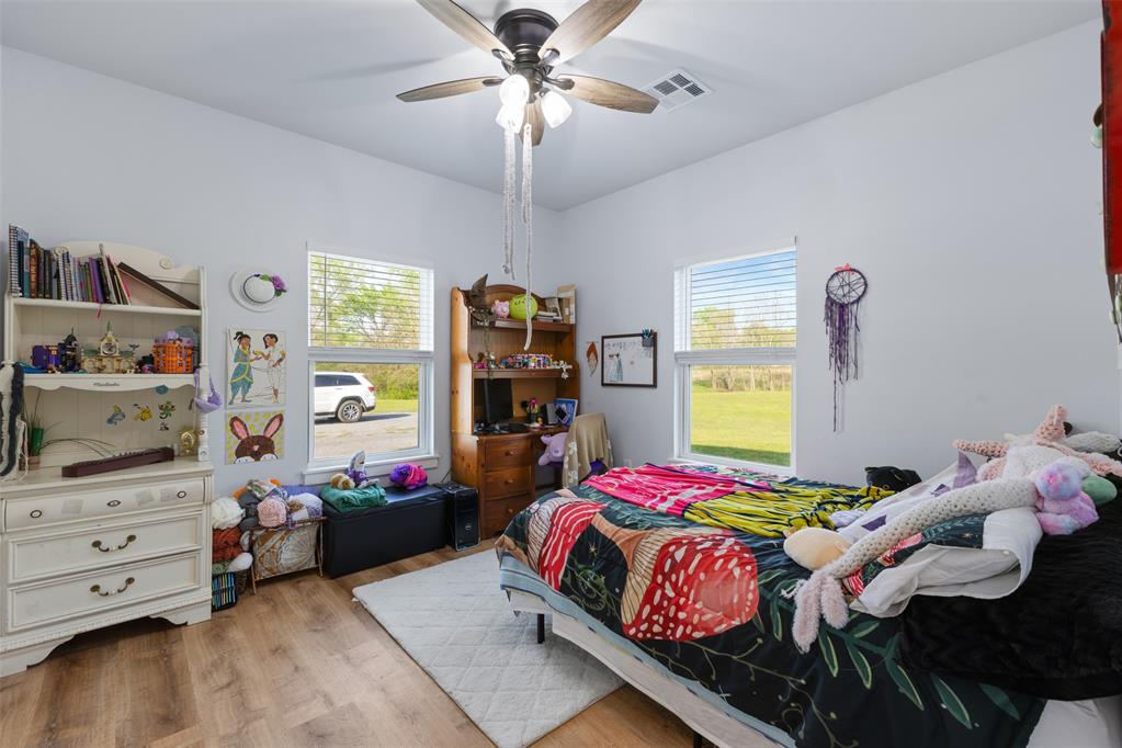 22841 County Road 3620 Property Photo 23
