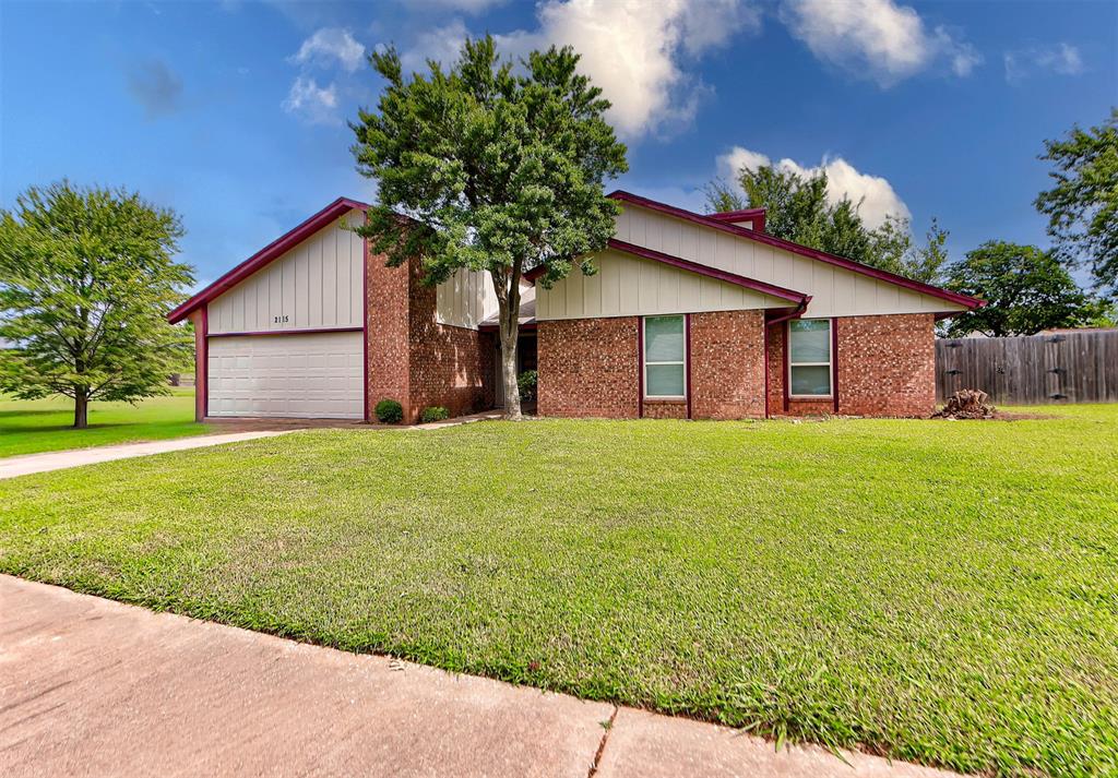2115 Teresa Drive Property Photo 2