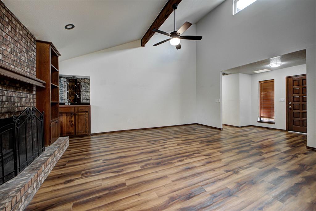 2115 Teresa Drive Property Photo 9