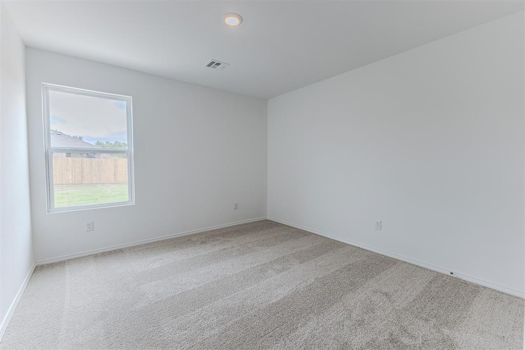 604 South Haven Drive Property Photo 11