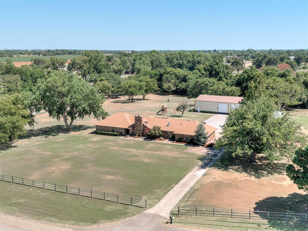 4 Cedar Lake Lane Property Photo 3