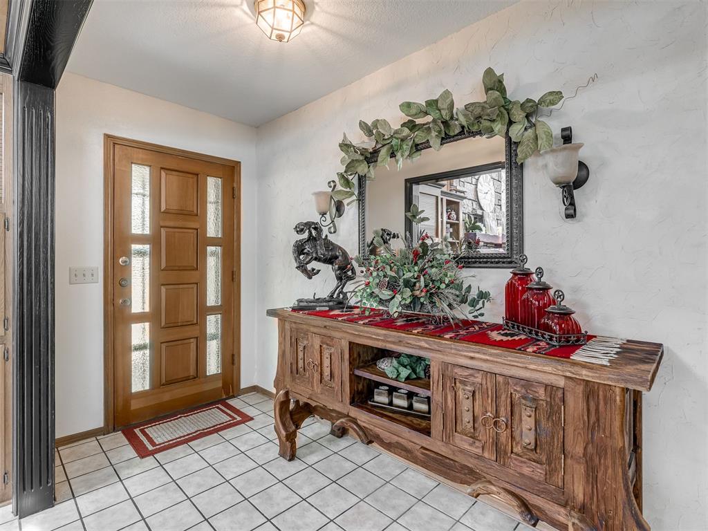 4 Cedar Lake Lane Property Photo 7