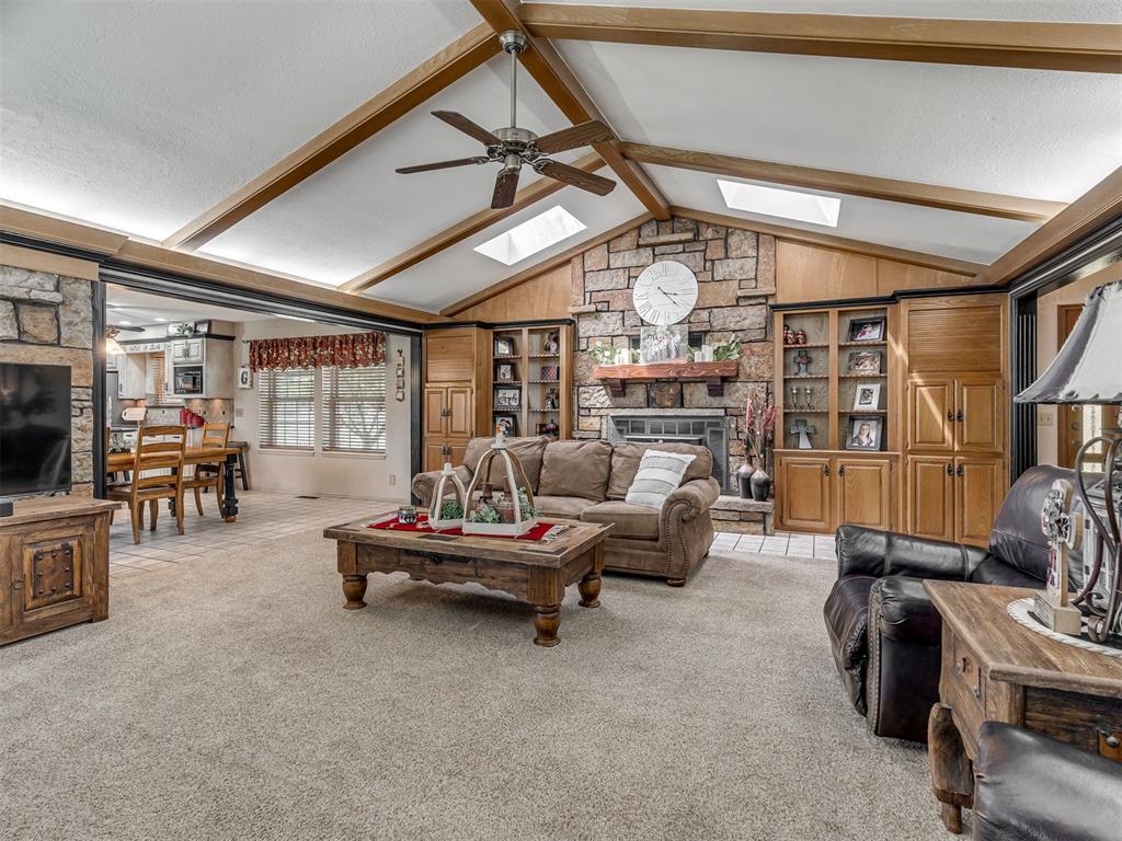 4 Cedar Lake Lane Property Photo 9
