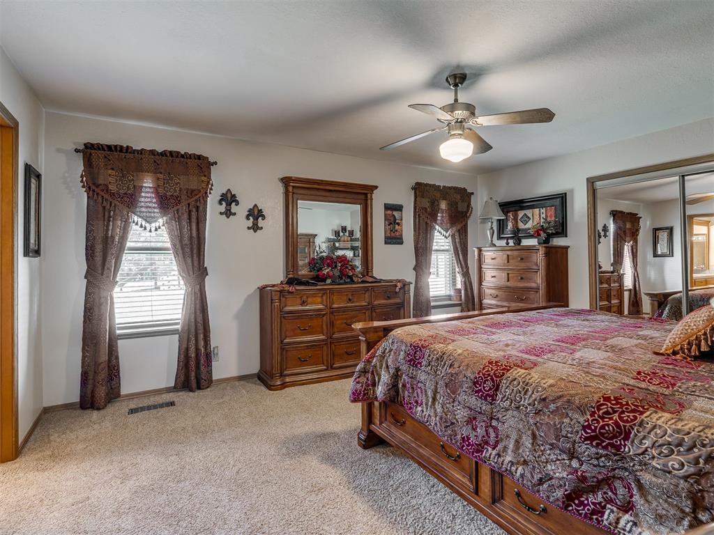 4 Cedar Lake Lane Property Photo 17