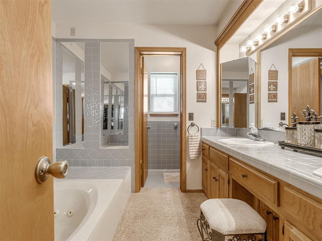 4 Cedar Lake Lane Property Photo 19