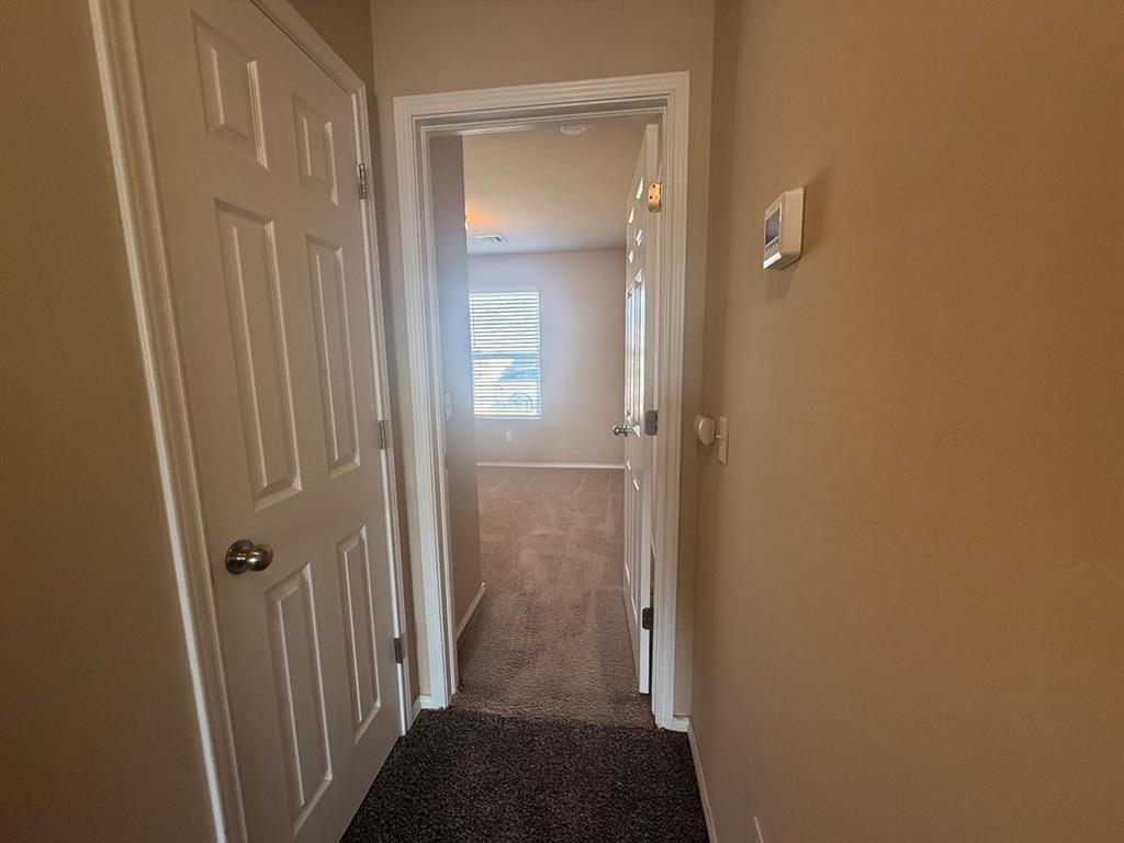 9813 High Noon Road Property Photo 20