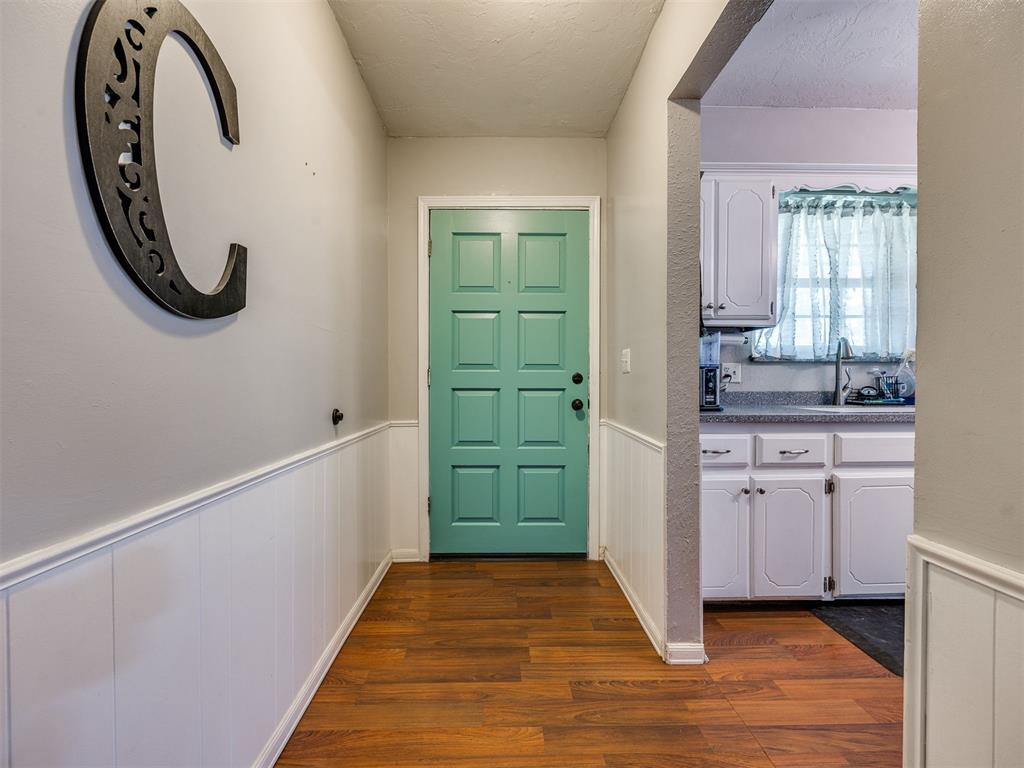 1135 Mockingbird Circle Property Photo 4