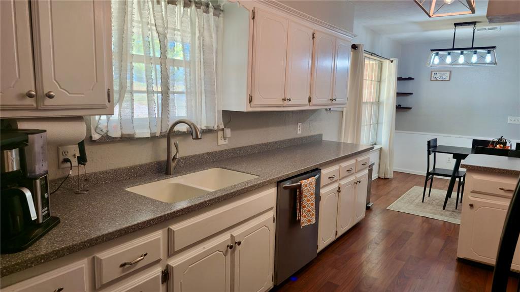 1135 Mockingbird Circle Property Photo 9