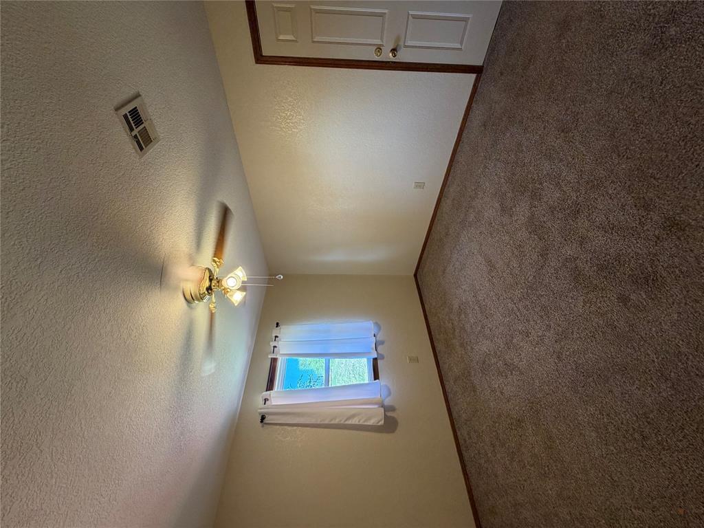 8 Baker Street Property Photo 15