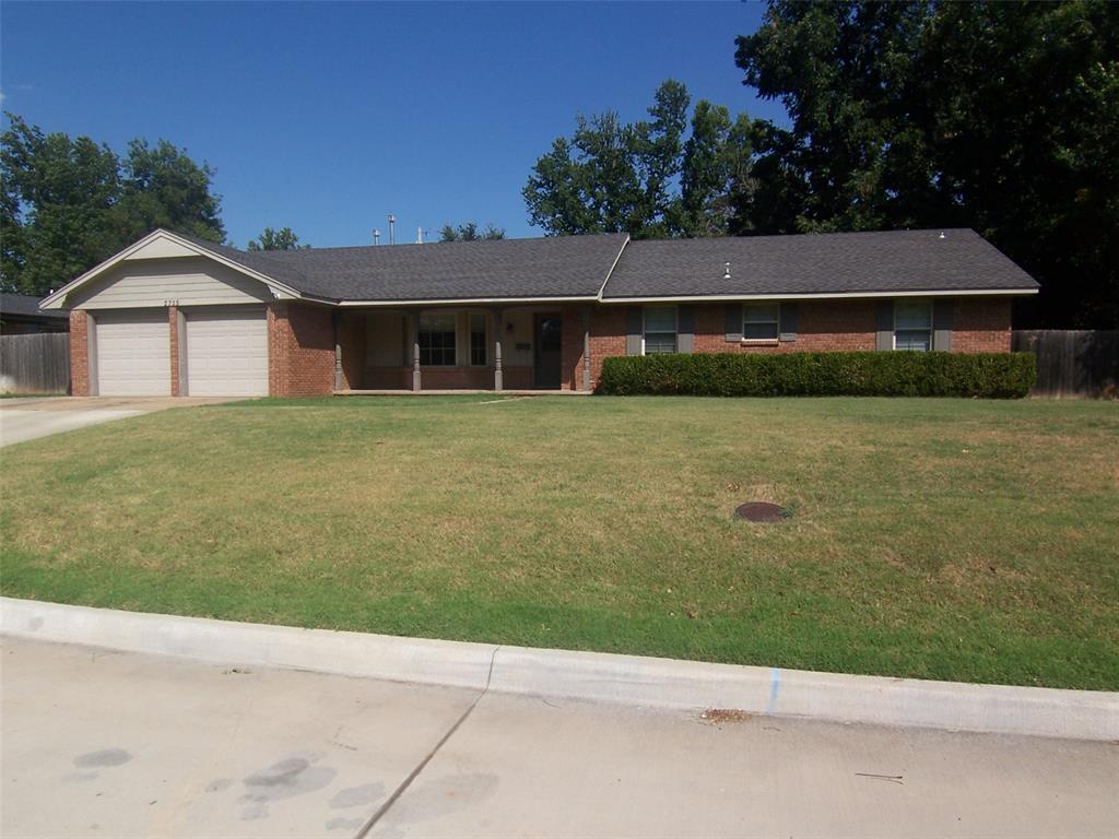 2733 Walnut Road Property Photo 1