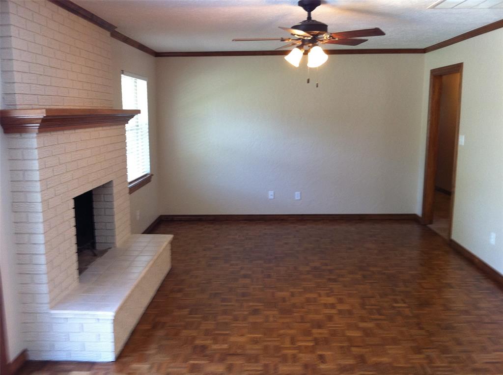 2733 Walnut Road Property Photo 2