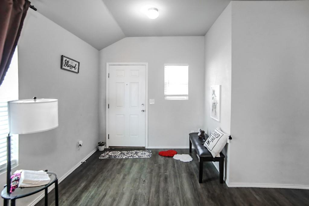 11637 Jude Way Property Photo 6
