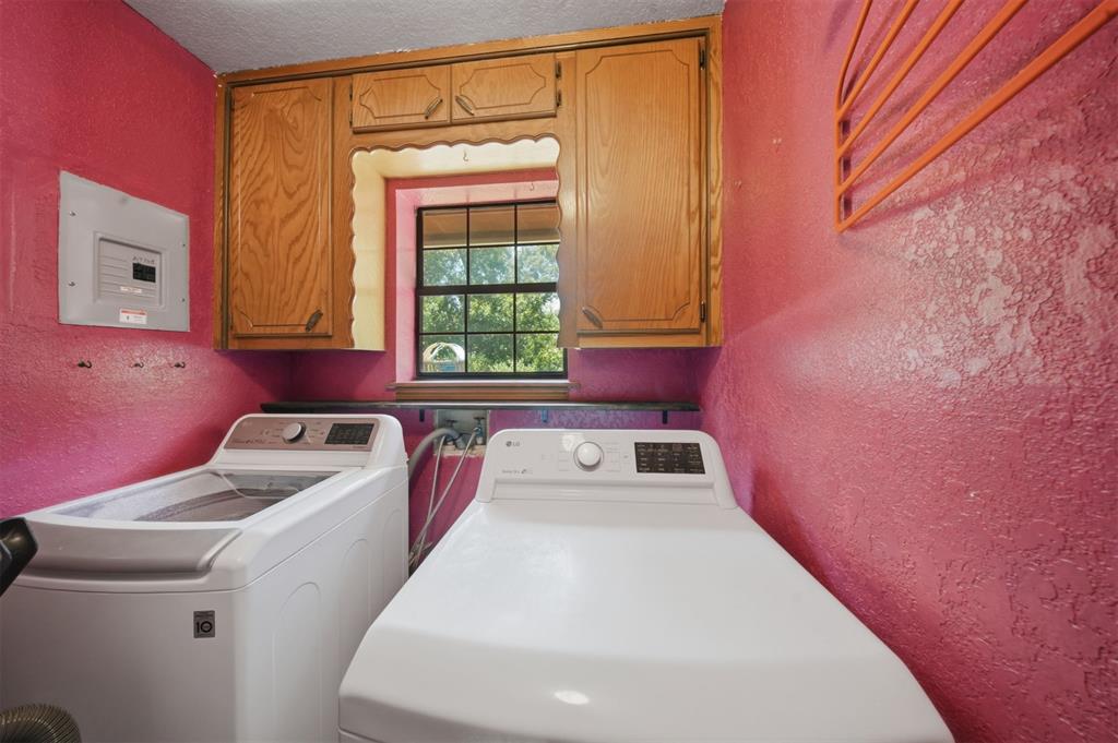 662 S Range Road Property Photo 23
