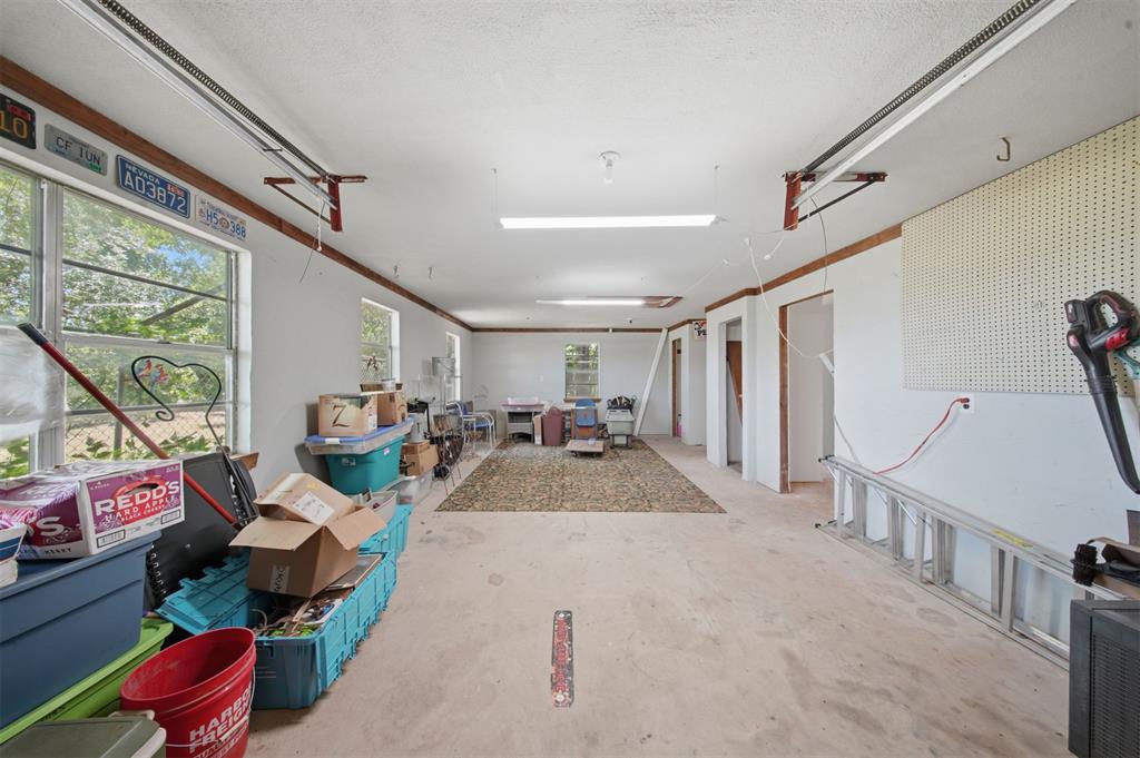 662 S Range Road Property Photo 32