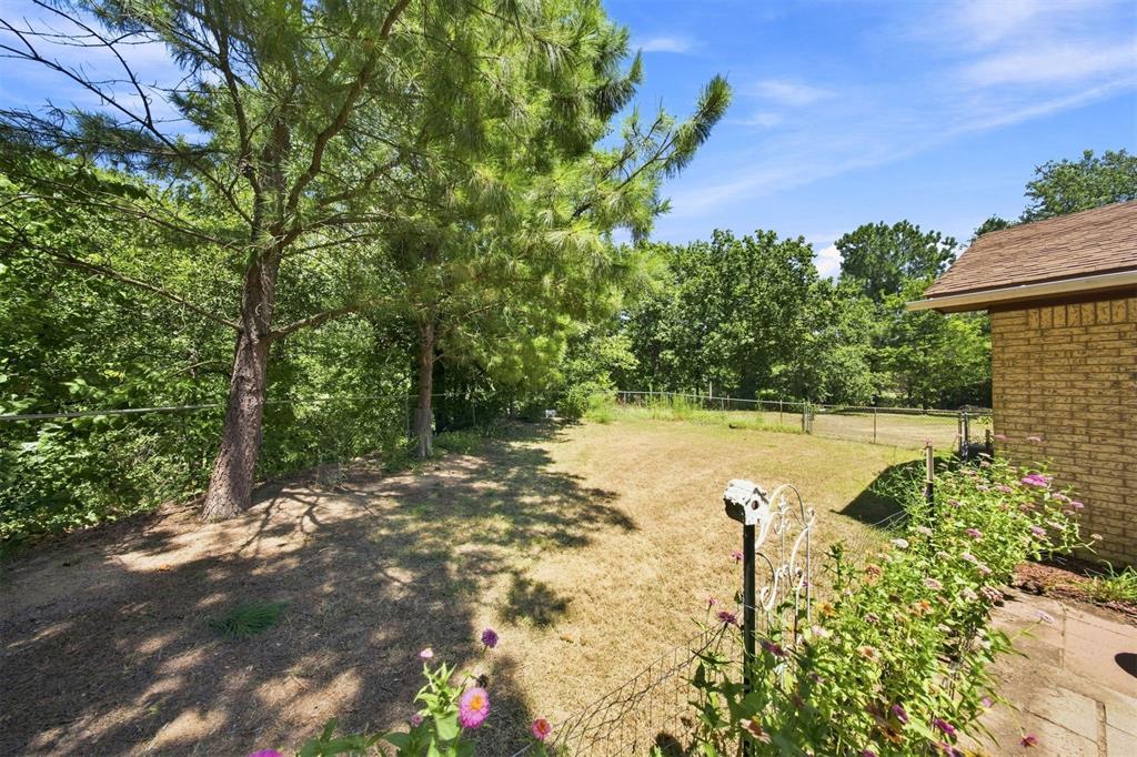 662 S Range Road Property Photo 35
