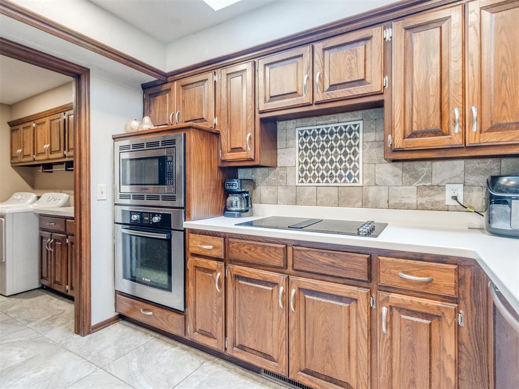 1615 Fox Hollow Ridge Property Photo 16