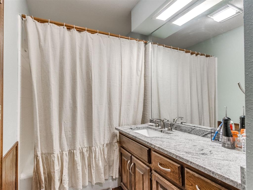 1615 Fox Hollow Ridge Property Photo 31