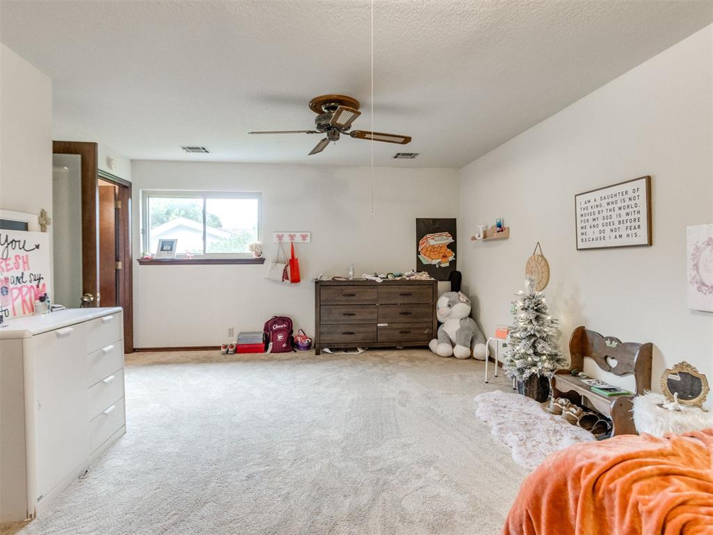 1615 Fox Hollow Ridge Property Photo 34