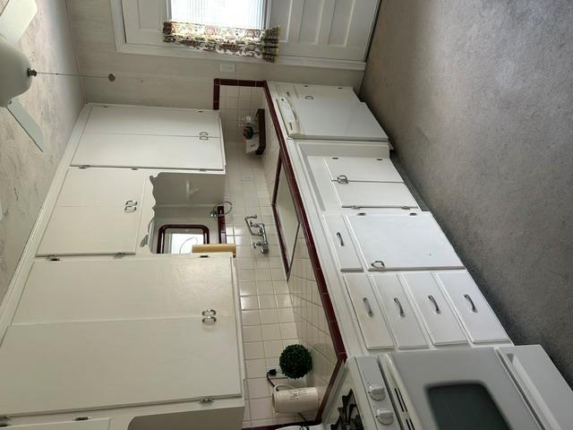 3228 Nw 41st Street Property Photo 4
