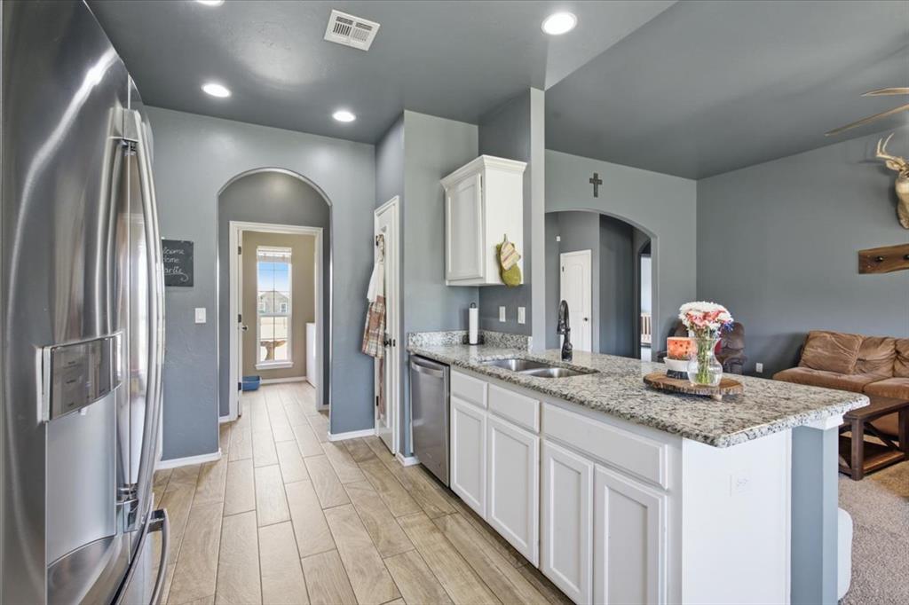 1301 Hillside Terrace Property Photo 14