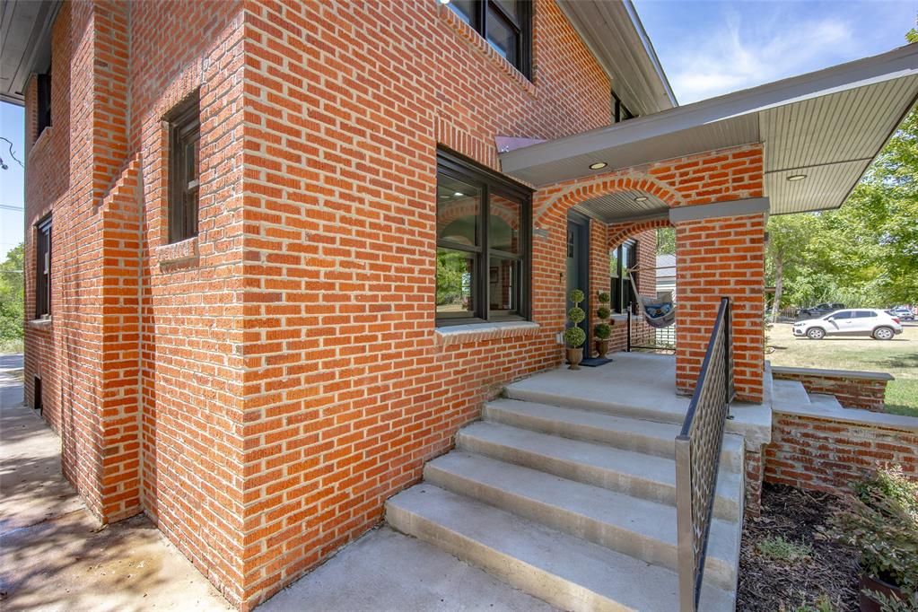 1320 Classen Boulevard Property Photo 6
