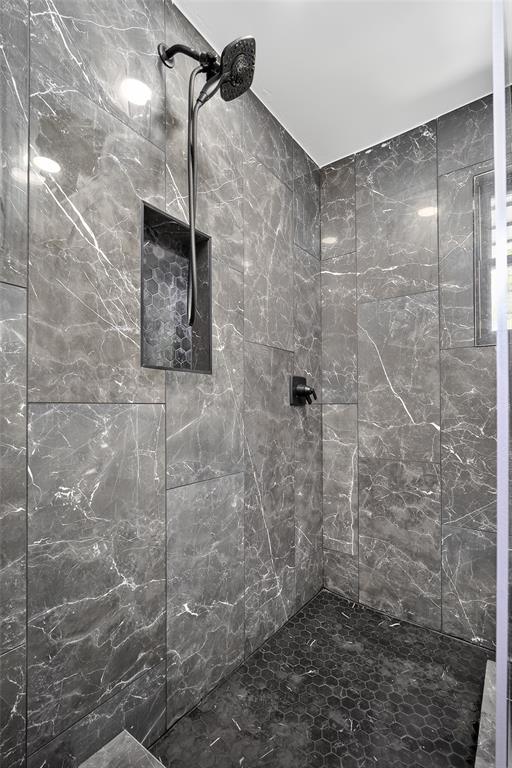 1320 Classen Boulevard Property Photo 20