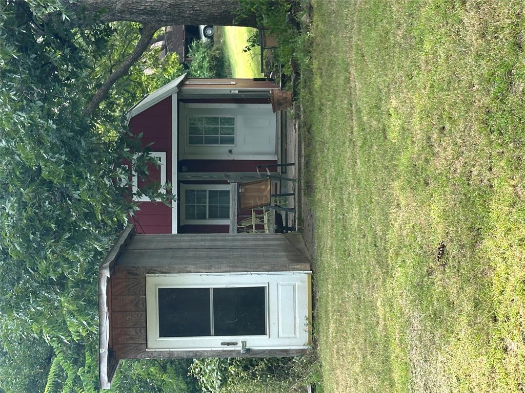 401 S Catherine Street Property Photo 3