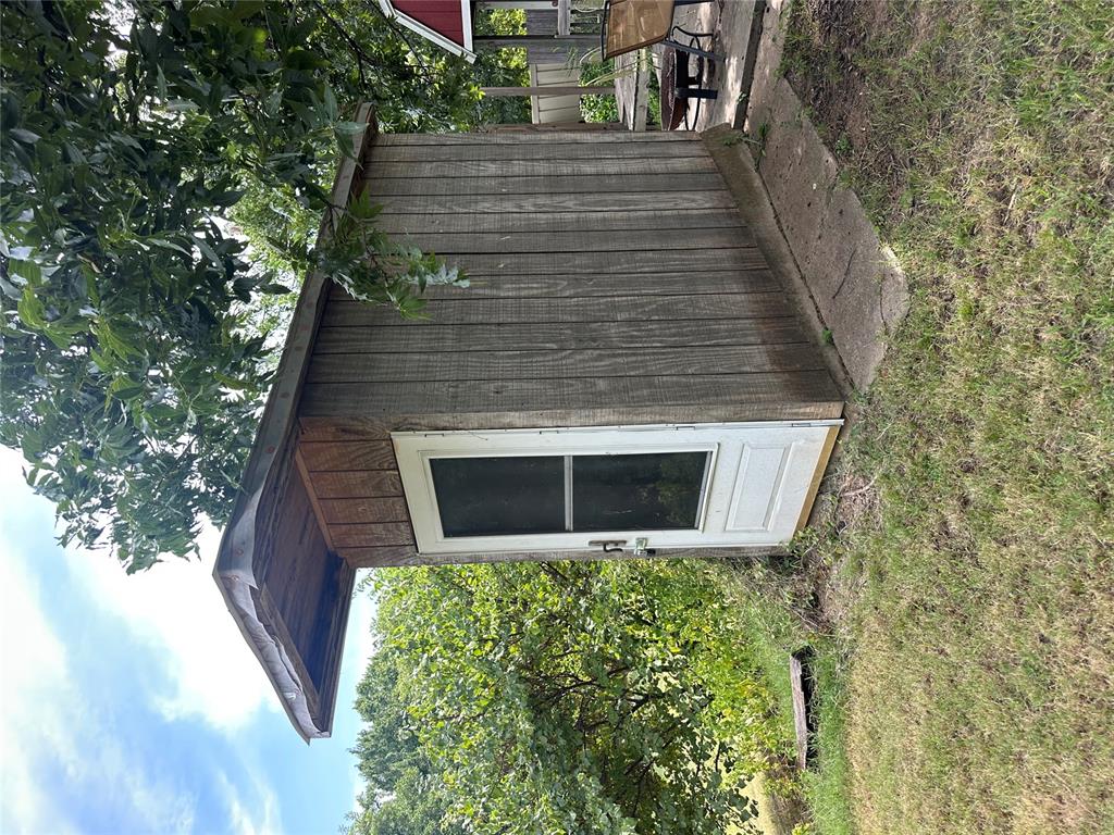 401 S Catherine Street Property Photo 5