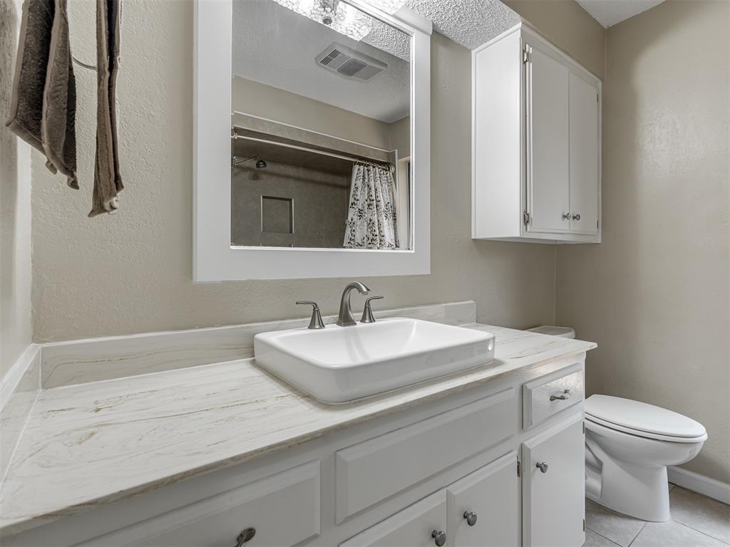 3100 N Meadowood Drive Property Photo 30