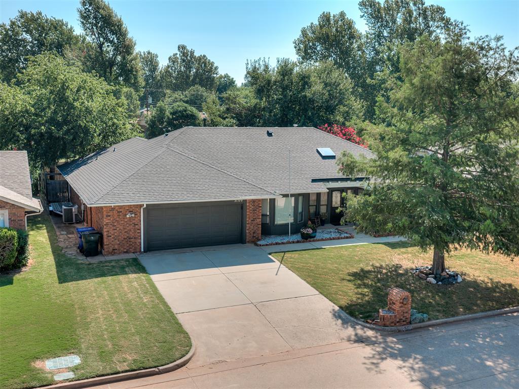 3100 N Meadowood Drive Property Photo 42