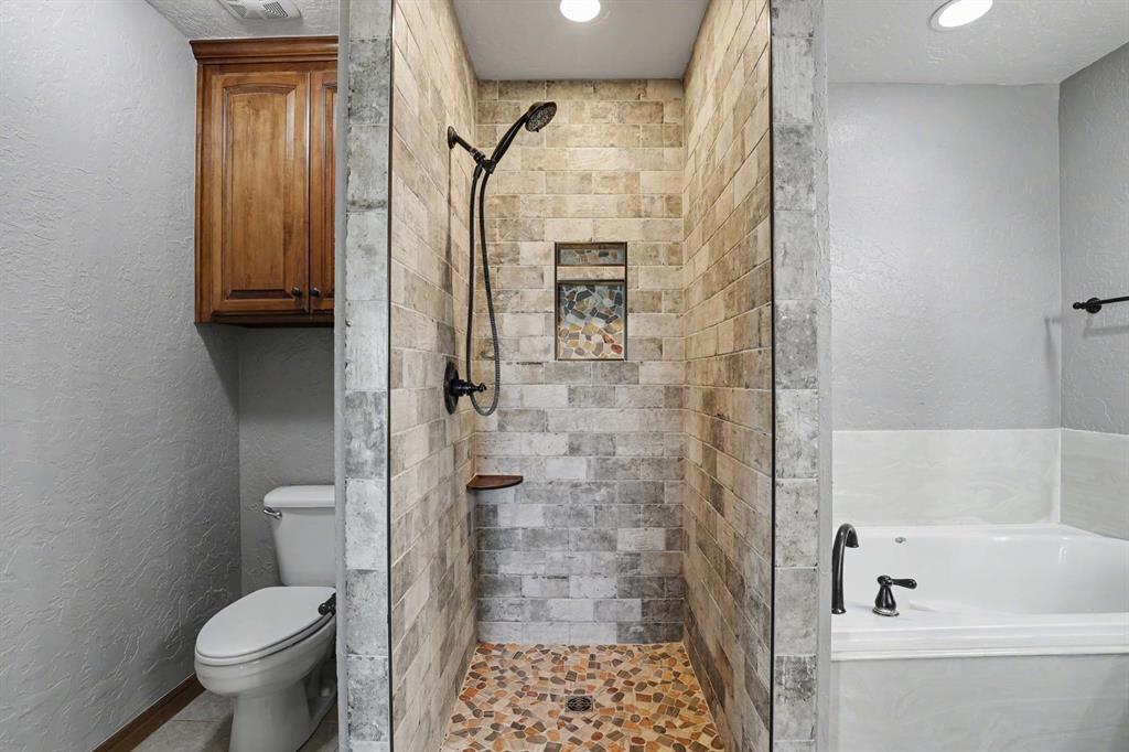 403 Scissor Tail Lane Property Photo 14