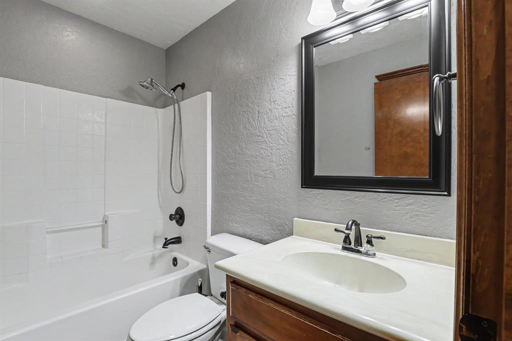 403 Scissor Tail Lane Property Photo 19