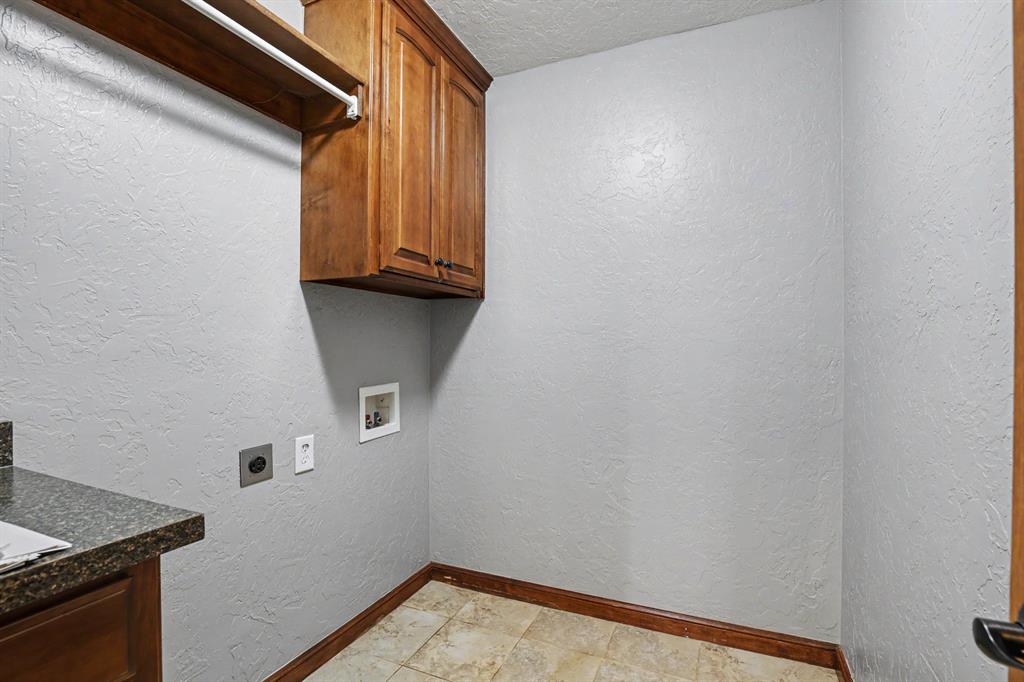 403 Scissor Tail Lane Property Photo 22