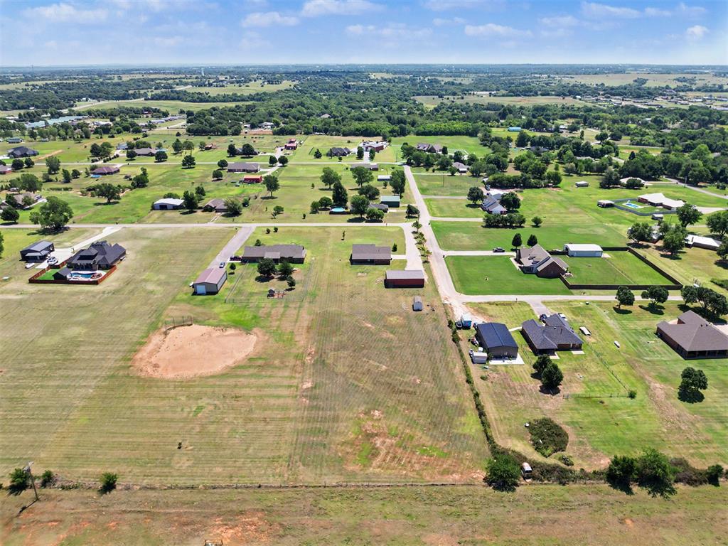 403 Scissor Tail Lane Property Photo 39