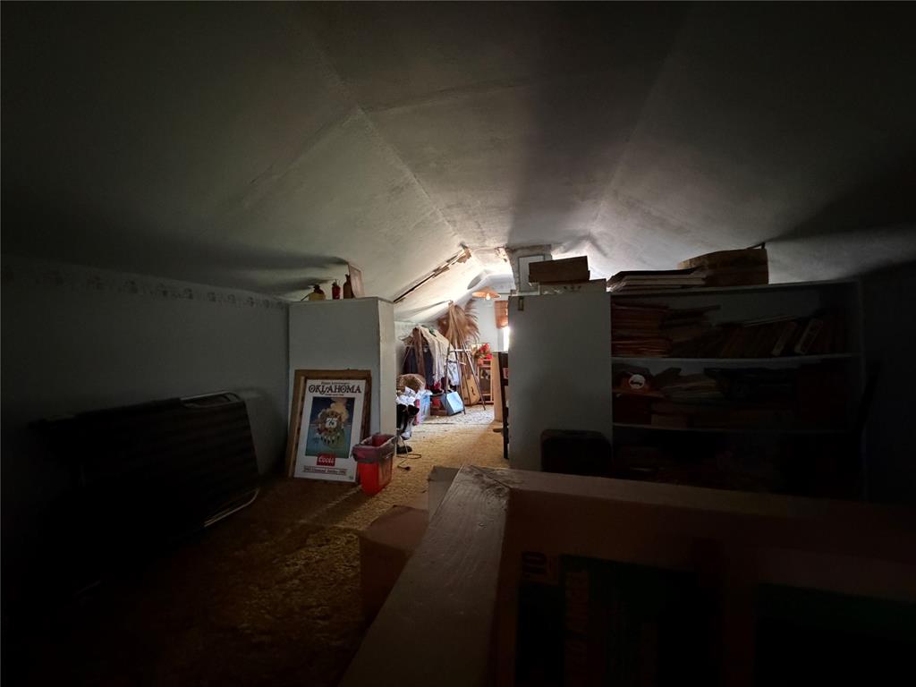 104 W Johnny Bench Street Property Photo 33