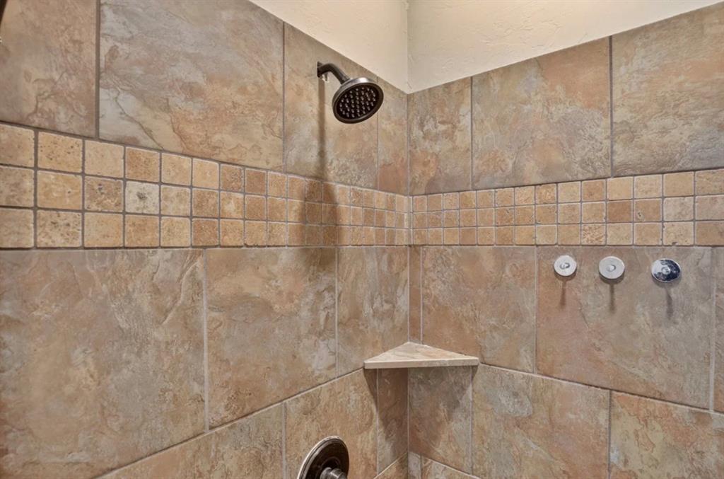 3712 Oakridge Circle Property Photo 14