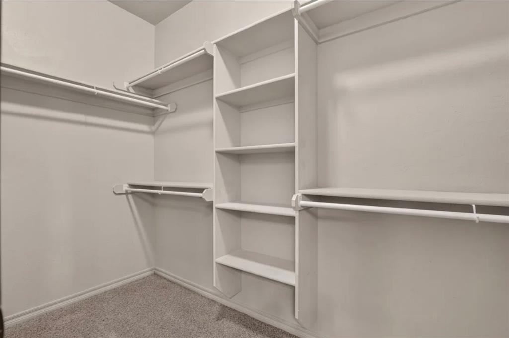 3712 Oakridge Circle Property Photo 15