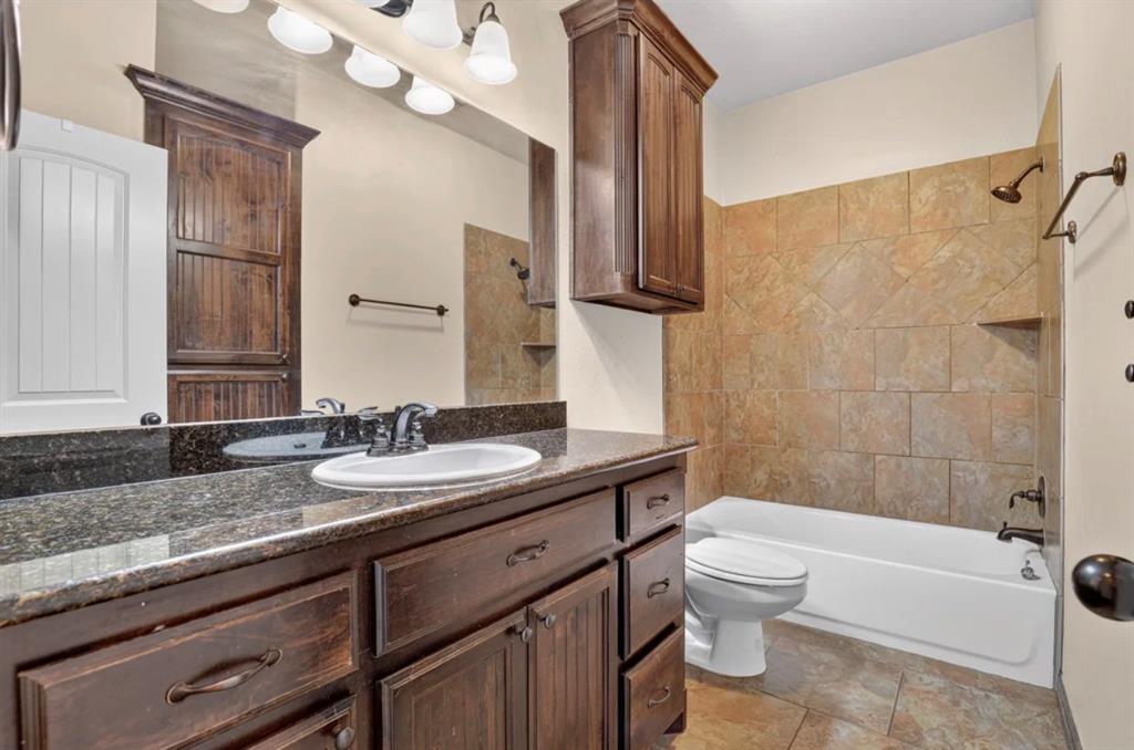 3712 Oakridge Circle Property Photo 21