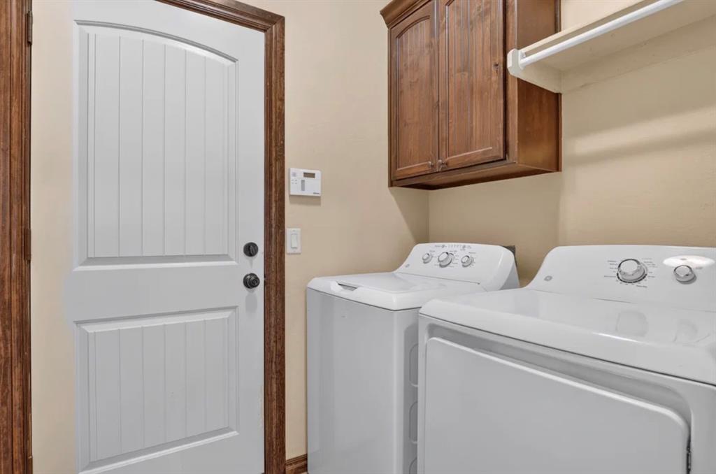 3712 Oakridge Circle Property Photo 26