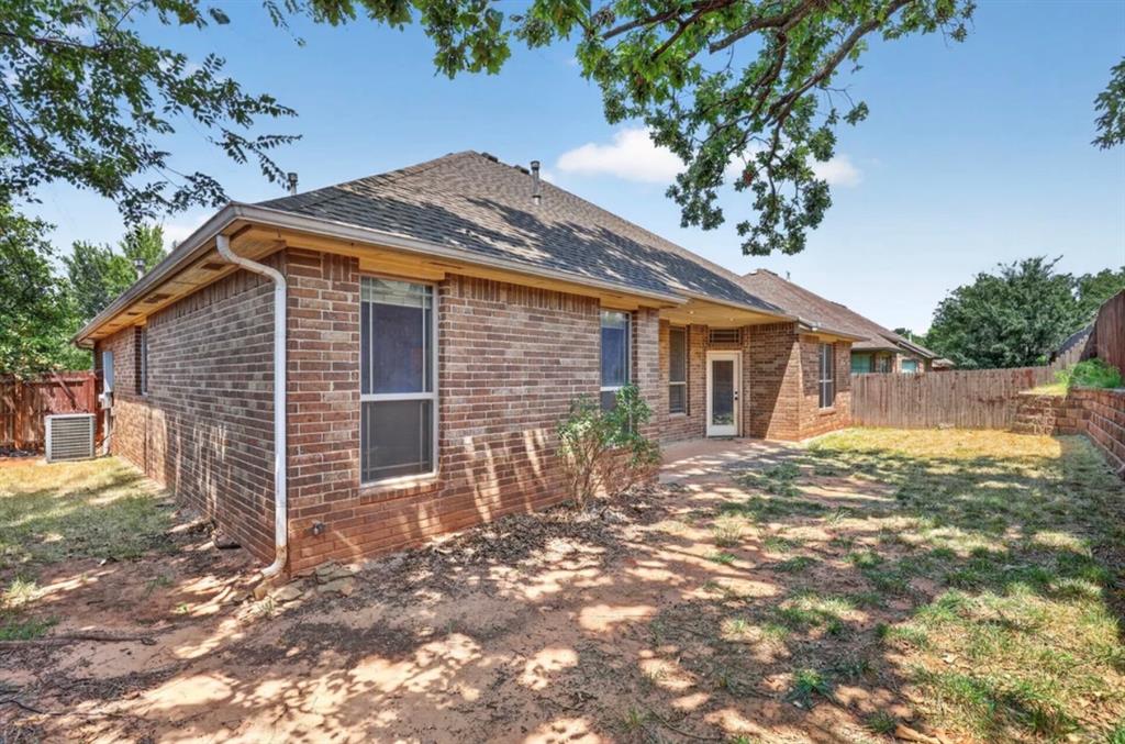 3712 Oakridge Circle Property Photo 28