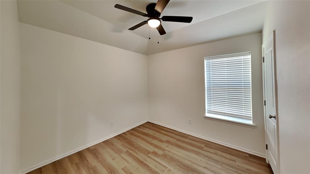 11517 University Drive Property Photo 15