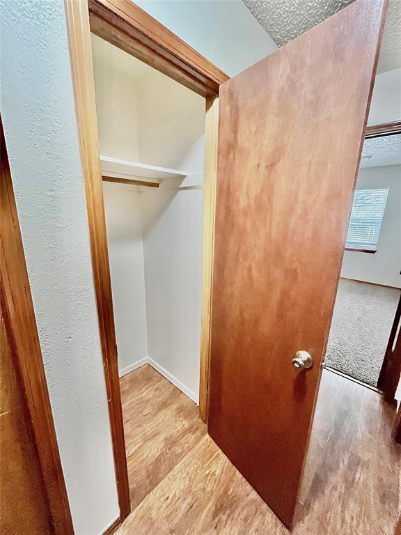 312 Chalmette Drive B Property Photo 4