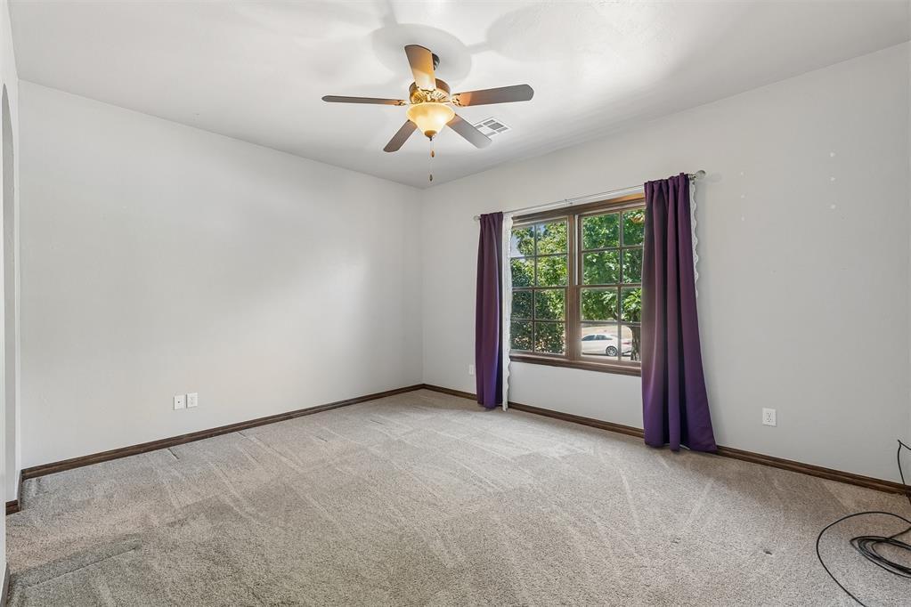 3516 Nw 175th Street Property Photo 25