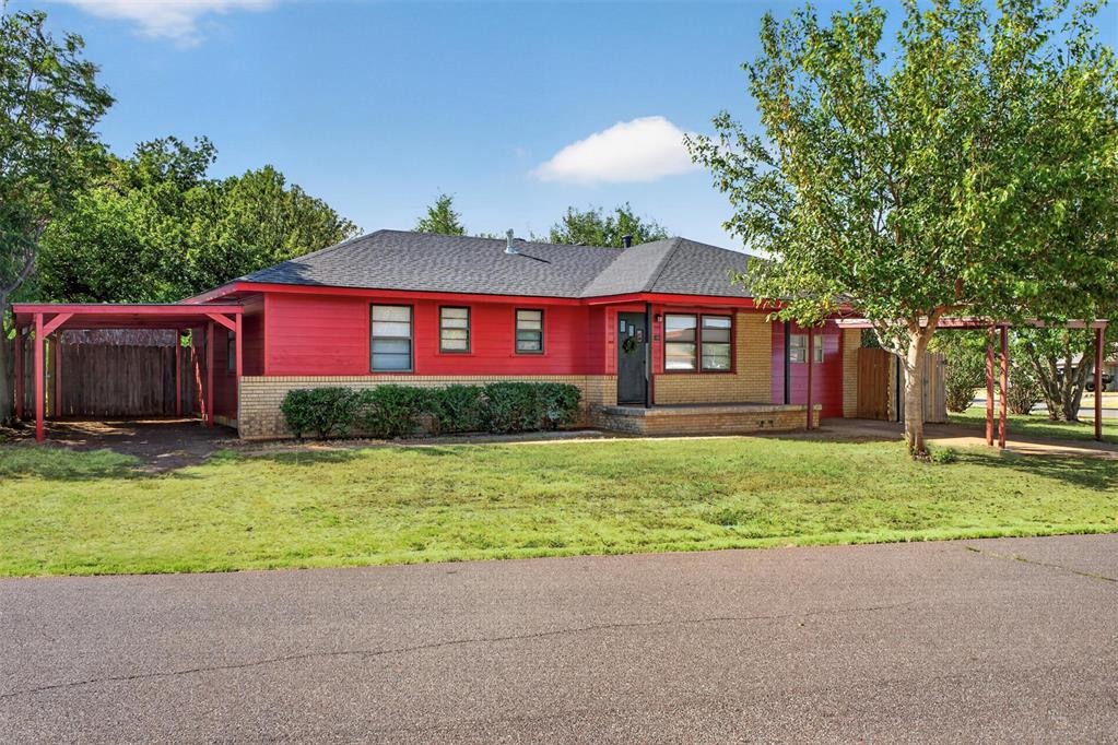 186 Helen Hocker Street Property Photo 3